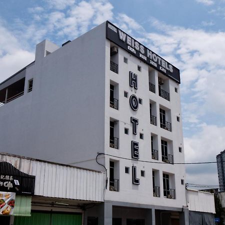 Weiss Hotels Kepong Baru Kampong Jawa Tengah Екстериор снимка